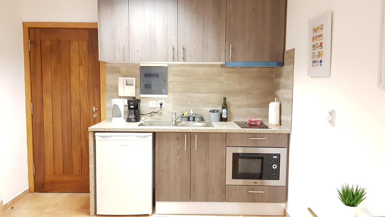 Apartment At Campo Center Порту Экстерьер фото
