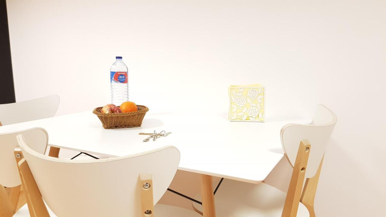 Apartment At Campo Center Порту Экстерьер фото